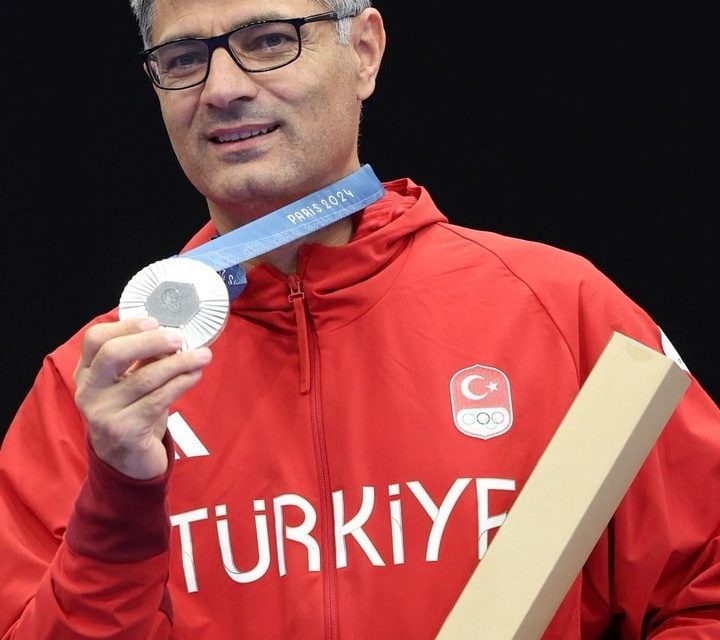 Turkish Sharpshooter Yusuf Dikeç Wins Silver At Paris Olympics With